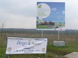  <a style='color: #fff;' href='/uploaded/photo/-51603a0a40e0c.jpg'>(Télécharger)</a>