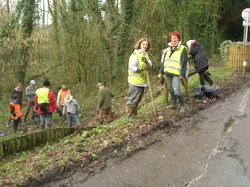  <a style='color: #fff;' href='/uploaded/photo/crapauduc-22-fevrier-2014-536e667974503.jpg'>(Télécharger)</a>