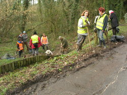  <a style='color: #fff;' href='/uploaded/photo/crapauduc-22-fevrier-2014-536e667c370c4.jpg'>(Télécharger)</a>