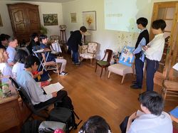  <a style='color: #fff;' href='/uploaded/photo/etudiants-japonais-6697f57c832cd.jpg'>(Télécharger)</a>