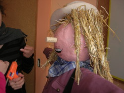  <a style='color: #fff;' href='/uploaded/photo/fabrication-de-l-epouvantail-56fbfe9f24e0f.jpg'>(Télécharger)</a>