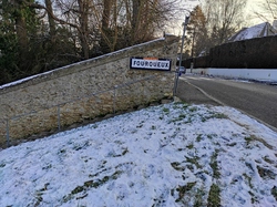  <a style='color: #fff;' href='/uploaded/photo/fourqueux-sous-la-neige-60255d49e894e.jpg'>(Télécharger)</a>