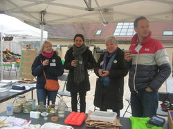  <a style='color: #fff;' href='/uploaded/photo/marche-presque-zero-dechet-5c029243e4d2e.jpg'>(Télécharger)</a>