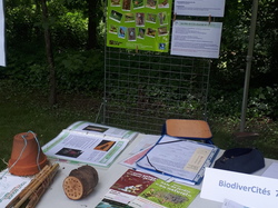  <a style='color: #fff;' href='/uploaded/photo/rendez-vous-au-jardin-60bd0a819bab0.jpg'>(Télécharger)</a>